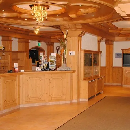 Holiday Apartment With 1 Bedroom * Mittelberg
